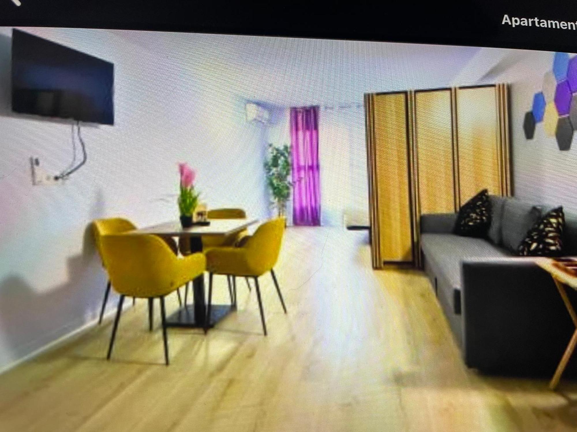 Ynfinity Aparthotel Valencia Exterior photo